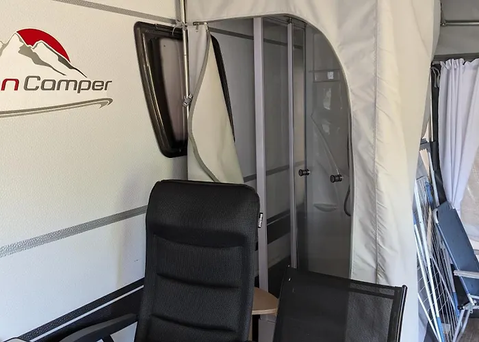 Kamp alanı Luxuswohnwagen Zander Am Kransburger 002 *